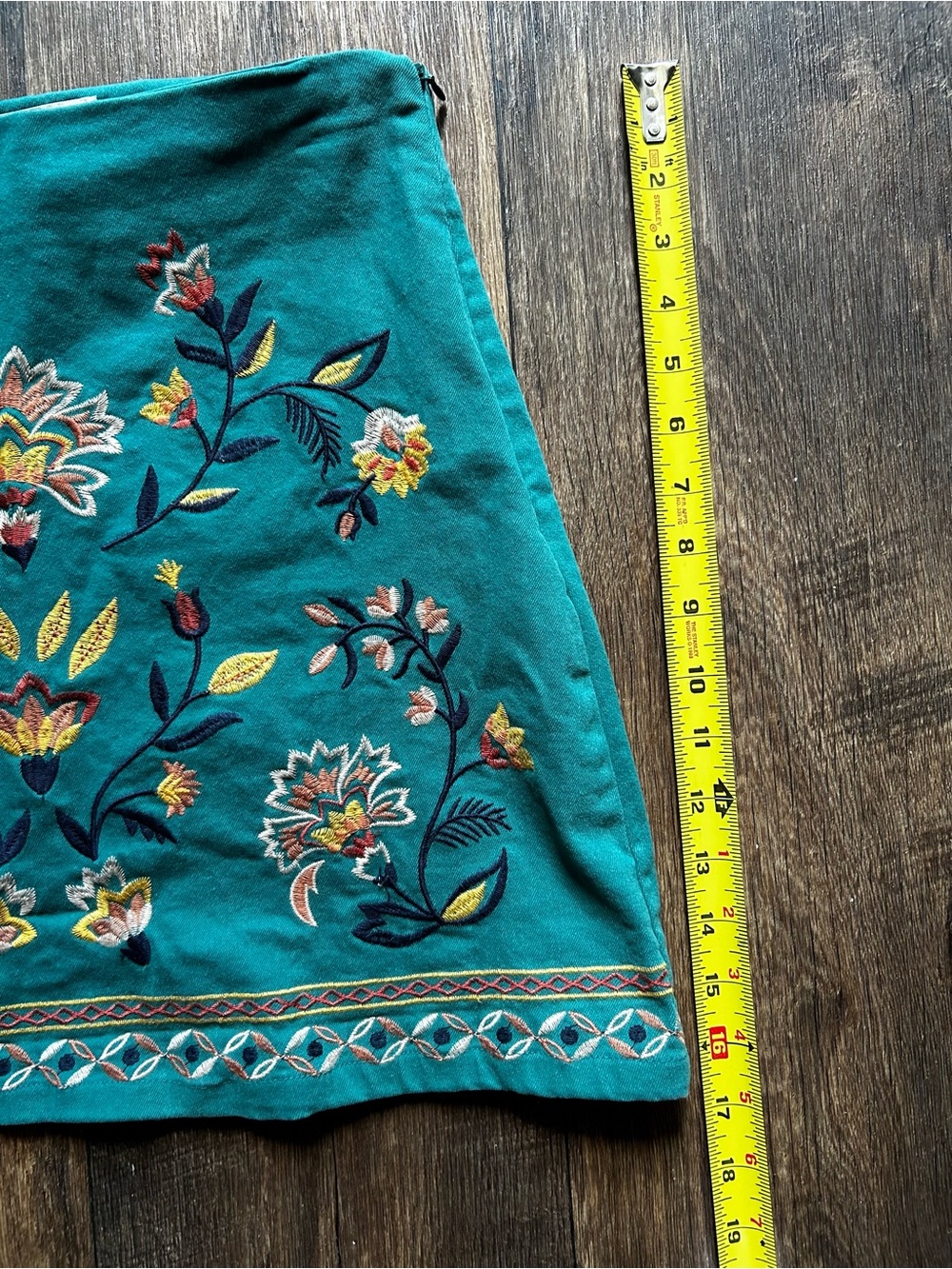 70s Inspired Embroidered Skirt - Picture 3 of 5